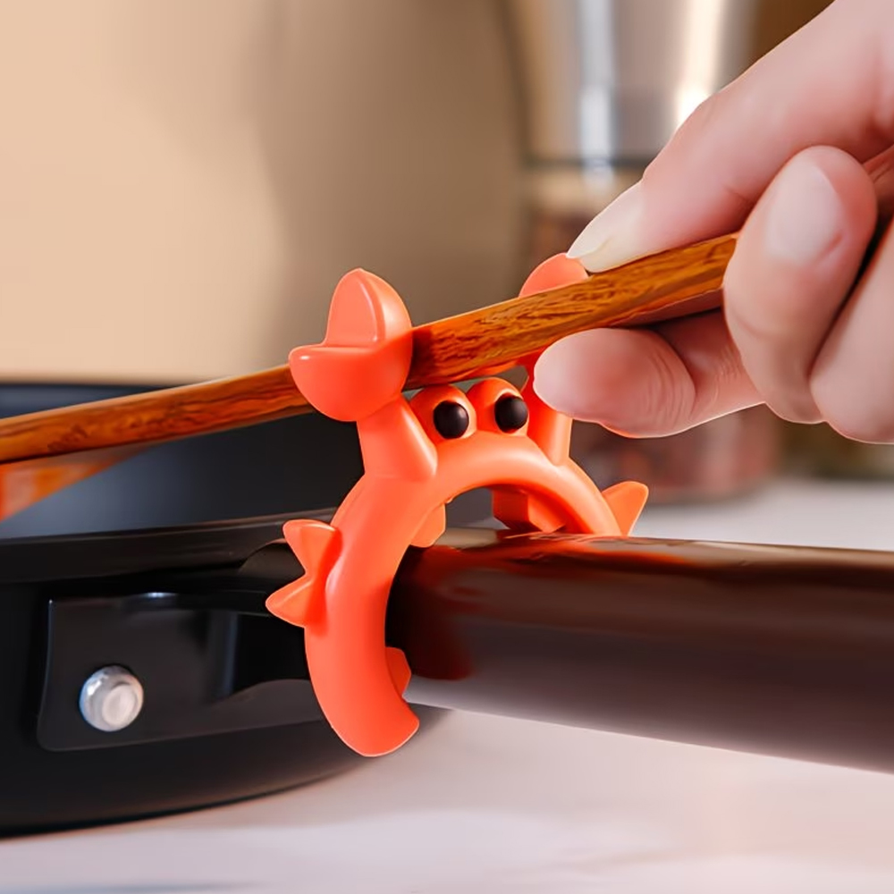 Kitchen Baking Pan Set - A Set of 2 Silicone Spoon